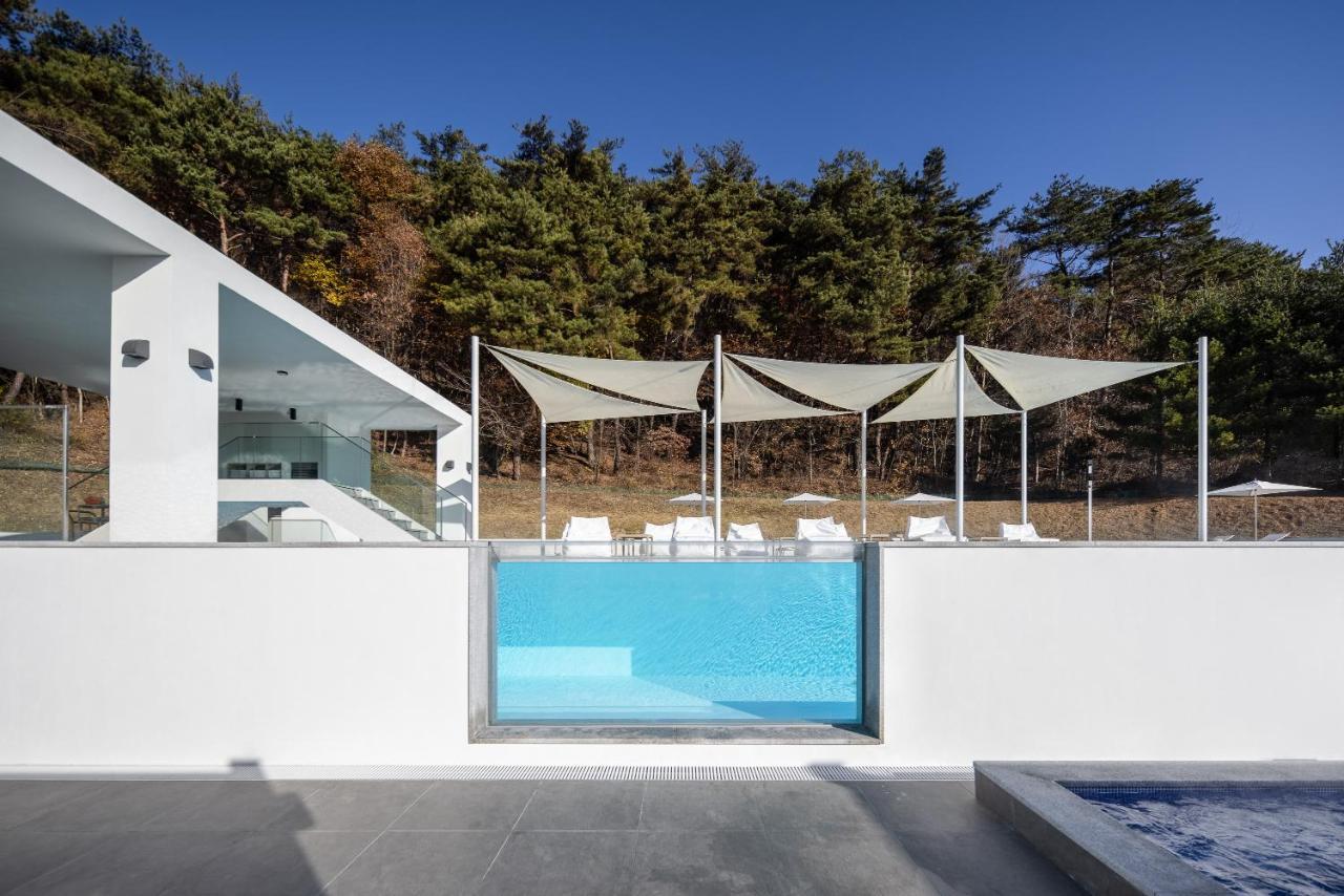 The Suites Hotel Namwon Экстерьер фото